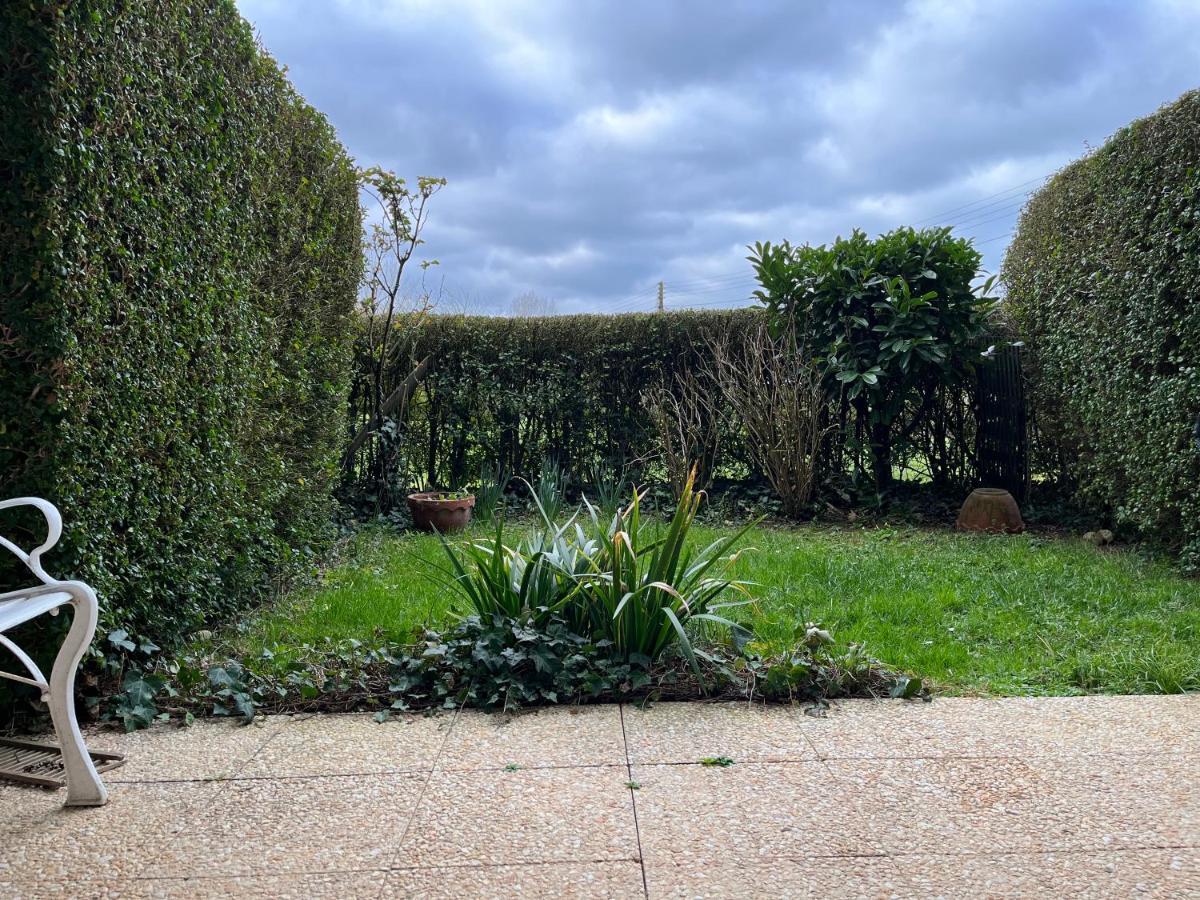 Studio En Rez De Jardin -"Le Petit Nid" A Trouville Екстер'єр фото